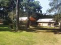 Camping Pas Cher vous présente avec son site Officiel campingpascher.fr, le Établissement Ile D'Yeu Lodges Du Ponant, situé sur la commune de L'ile D'yeu dans le département Vendée (Pays De La Loire) en France. L'établissement Ile D'Yeu Lodges Du Ponant vous propose un hébergement de type tente toile et bois de 20 m². L'établissement vous propose 2 autres types d'hébergements. Découvrez tous nos séjours à petits prix dans la commune et aux alentours de L'ile D'yeu du département : Vendée (Pays De La Loire).... En savoir plus : cliquez-ICI.