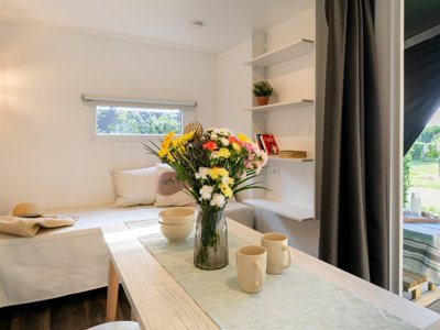 Cliquez pour découvrir toutes les photos de l'HÉBERGEMENT ! bungalow toilé - Les Jardins De Kergal photo 4