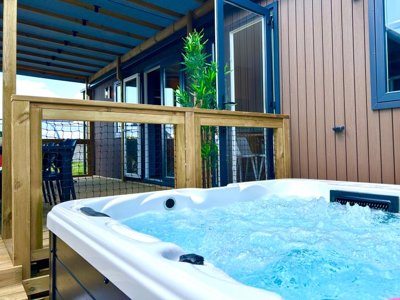 Cliquez pour découvrir toutes les photos de l'HÉBERGEMENT ! mobil-home - Les Jardins De Kergal photo 6