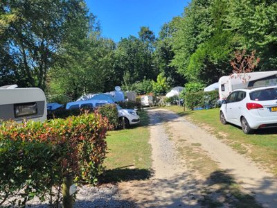 Cliquez pour découvrir toutes les photos de l'ÉTABLISSEMENT ! camping Les Cerisiers photo 13