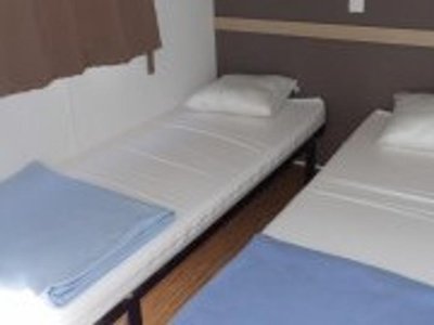 Cliquez pour découvrir toutes les photos de l'HÉBERGEMENT ! mobil-home - Les Cerisiers photo 7