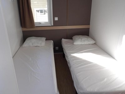Cliquez pour découvrir toutes les photos de l'HÉBERGEMENT ! mobil-home - Les Cerisiers photo 6