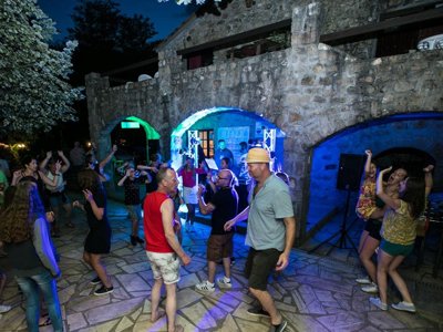 Cliquez pour découvrir toutes les photos de l'ÉTABLISSEMENT ! camping Le Roubreau photo 16