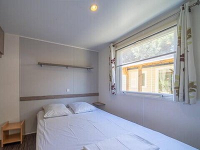 Cliquez pour découvrir toutes les photos de l'HÉBERGEMENT ! mobil-home - Castell Montgri photo 5