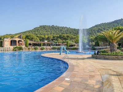 Cliquez pour découvrir toutes les photos de l'ÉTABLISSEMENT ! camping Castell Montgri photo 2