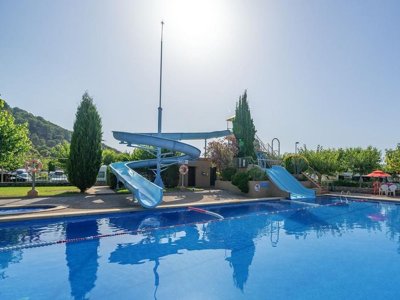 Cliquez pour découvrir toutes les photos de l'ÉTABLISSEMENT ! camping Castell Montgri photo 3