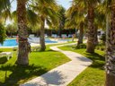 Camping Pas Cher vous présente avec son site Officiel campingpascher.fr, le Camping Alannia Costa Dorada classé 3 étoiles, situé sur la commune de L'hospitalet De Infant dans le département Tarragone (Catalogne) en Espagne. Le camping Alannia Costa Dorada, vous présente un hébergement de type mobil-home de 29 m² avec climatisation et télévision. Le camping Alannia Costa Dorada vous propose du vendredi 19 juin au vendredi 26 juin 2026, en promotion à -2% pour 7 nuits à 1337,87 € au lieu de 1373,64 € soit une Économie de 35,77 €. Cette location propose 33 dates différentes pour réserver votre séjour. Découvrez également les 9 autres gammes d'hébergements du camping. Les Avis clients pour le Camping Alannia Costa Dorada sont excellents avec une note moyenne de 8 sur 10. Mer, Piscine extérieure, Club ados, Club enfants, Aire de jeux enfants, Court de tennis, Cyclisme, Parcours sportif, Ping-pong, Plongée, Pétanque, Randonnée, Terrain de beach-volley, Terrain multisports, Bar, Restaurant, Snack/Bar, Supermarché,... En savoir plus : cliquez-ICI.