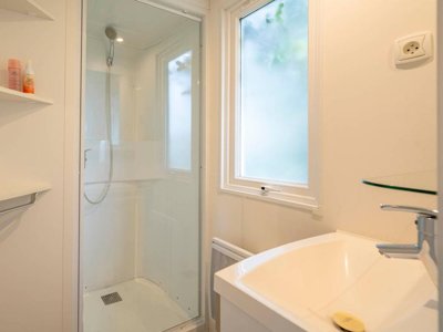 Cliquez pour découvrir toutes les photos de l'HÉBERGEMENT ! mobil-home - Paradis Au Port De L'houmeau photo 7