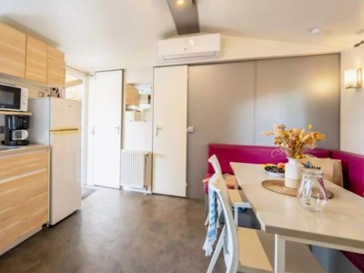 Cliquez pour découvrir toutes les photos de l'HÉBERGEMENT ! mobil-home - Paradis Au Port De L'houmeau photo 2