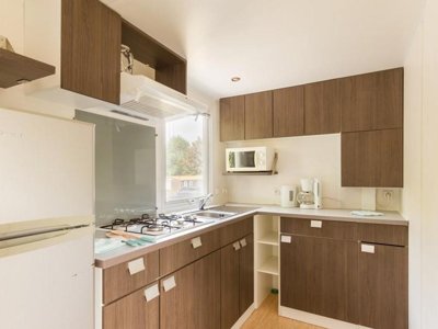 Cliquez pour découvrir toutes les photos de l'HÉBERGEMENT ! mobil-home - Le Petit Trianon photo 4