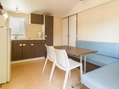 Cliquez pour découvrir toutes les photos de l'HÉBERGEMENT ! mobil-home - Le Petit Trianon photo 2
