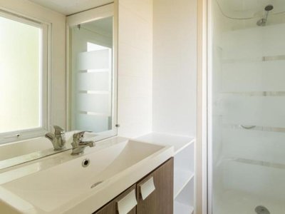 Cliquez pour découvrir toutes les photos de l'HÉBERGEMENT ! mobil-home - Le Petit Trianon photo 4
