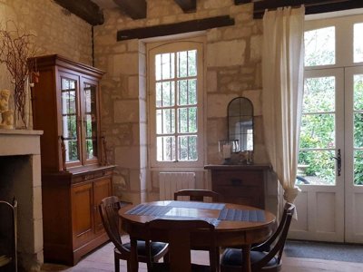 Cliquez pour découvrir toutes les photos de l'HÉBERGEMENT ! maison de campagne - Le Petit Trianon photo 4