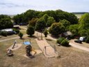Cliquez pour découvrir toutes les photos de l'ÉTABLISSEMENT ! camping Le Petit Trianon photo 3