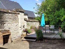 Camping Pas Cher vous présente avec son site Officiel campingpascher.fr, le Camping Le Petit Trianon classé 4 étoiles, situé sur la commune de Ingrandes Sur Vienne dans le département Vienne (Poitou Charentes) en France. Le camping Le Petit Trianon, vous présente un hébergement de type maison de campagne de 80 m² pour 4 personnes et télévision. Le camping Le Petit Trianon vous propose du mercredi 01 avril au mercredi 08 avril 2026 pour 7 nuits à 706€. Cette location propose 152 dates différentes pour réserver votre séjour. Découvrez également les 7 autres gammes d'hébergements du camping. Les Avis clients pour le Camping Le Petit Trianon sont excellents avec une note moyenne de 8 sur 10. Rivière, Bassin enfant, Piscine extérieure, Club enfants, Aire de jeux enfants, Canoë-kayak, Centre équestre, Cyclisme, Golf, Ping-pong, Pétanque, Terrain de volley-ball, Bar, Dépôt de pain, Restaurant, Épicerie,... En savoir plus : cliquez-ICI.