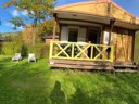 Cliquez pour découvrir toutes les photos de l'HÉBERGEMENT ! chalet - camping La Pierre De L'Aigle photo 2