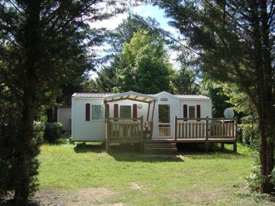 Cliquez pour découvrir toutes les photos de l'HÉBERGEMENT ! mobil-home - La Grande Prade photo 8
