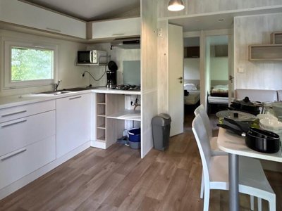 Cliquez pour découvrir toutes les photos de l'HÉBERGEMENT ! mobil-home - La Grande Prade photo 5
