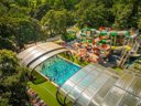 Camping Pas Cher vous présente avec son site Officiel campingpascher.fr, le Camping Les Ajoncs D'Or classé 4 étoiles, situé sur la commune de La Baule dans le département Loire-atlantique (Pays De La Loire) en France. Le camping Les Ajoncs D'Or vous propose un hébergement de type mobil-home de 40 m² pour 6 personnes avec climatisation (télévision). L'établissement vous propose 53 autres types d'hébergements. Découvrez tous nos séjours à petits prix dans la commune et aux alentours de La Baule du département : Loire-atlantique (Pays De La Loire). Les Avis clients pour le Camping Les Ajoncs D'Or sont de 7 sur 10. Piscine chauffée, Piscine couverte, Animation ados, Animations familiales, Club enfants, Aire de jeux enfants, Canoë-kayak, Centre équestre, Golf, Ping-pong, Planche à voile, Pétanque, Structure gonflable enfants, Surf, Terrain multisports, Trampoline, Bar, Dépôt de pain, Plats à emporter, Snack/Bar, Supermarché, Épicerie,... En savoir plus : cliquez-ICI.