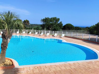 Cliquez pour découvrir toutes les photos de l'ÉTABLISSEMENT ! camping Le Parc Des Chênes photo 6