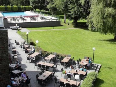 Cliquez pour découvrir toutes les photos de l'ÉTABLISSEMENT ! camping La Roche photo 27