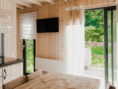 Cliquez pour découvrir toutes les photos de l'HÉBERGEMENT ! lodge - La Roche photo 3