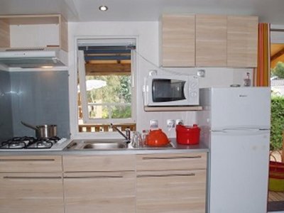 Cliquez pour découvrir toutes les photos de l'HÉBERGEMENT ! mobil-home - Sélection Camping photo 2