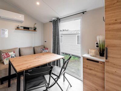 Cliquez pour découvrir toutes les photos de l'HÉBERGEMENT ! mobil-home - Les Violettes photo 2