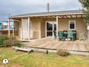 Cliquez pour découvrir toutes les photos de l'HÉBERGEMENT ! chalet - camping Les Violettes photo 2