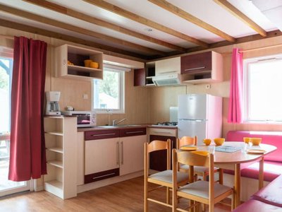Cliquez pour découvrir toutes les photos de l'HÉBERGEMENT ! chalet - Le Pavillon Bleu photo 5