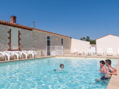 Cliquez pour découvrir toutes les photos de l'ÉTABLISSEMENT ! camping Le Pavillon Bleu photo 5