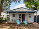 Cliquez pour découvrir toutes les photos de l'HÉBERGEMENT ! chalet - camping Le Pavillon Bleu photo 1