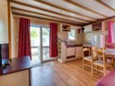 Cliquez pour découvrir toutes les photos de l'HÉBERGEMENT ! chalet - camping Le Pavillon Bleu photo 3