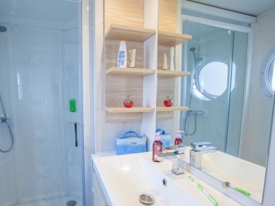 Cliquez pour découvrir toutes les photos de l'HÉBERGEMENT ! mobil-home - Les Peupliers photo 7