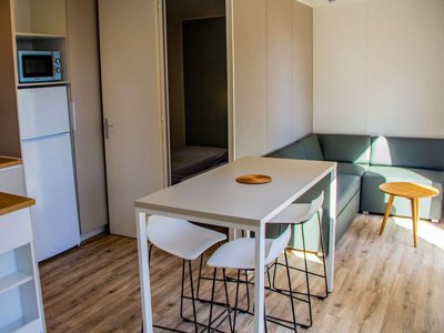 Cliquez pour découvrir toutes les photos de l'HÉBERGEMENT ! mobil-home - Du Manoir De Penn Ar Ster photo 3