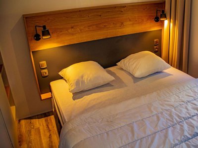Cliquez pour découvrir toutes les photos de l'HÉBERGEMENT ! mobil-home - Du Manoir De Penn Ar Ster photo 7