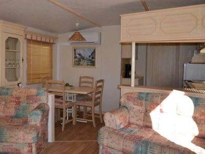 Cliquez pour découvrir toutes les photos de l'HÉBERGEMENT ! mobil-home - Maeva Escapades Parc Valrose photo 3