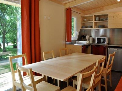 Cliquez pour découvrir toutes les photos de l'HÉBERGEMENT ! chalet - Flower Et Base De Loisirs De Rouffiac photo 4