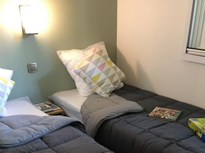 Cliquez pour découvrir toutes les photos de l'HÉBERGEMENT ! mobil-home - Flower Et Base De Loisirs De Rouffiac photo 6