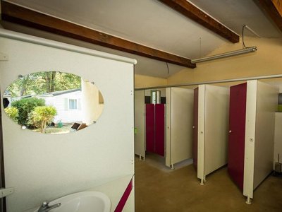 Cliquez pour découvrir toutes les photos de l'ÉTABLISSEMENT ! camping La Tour De France photo 24