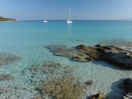 Camping Pas Cher vous présente avec son site Officiel campingpascher.fr, le Camping La Tour De France classé 3 étoiles, situé sur la commune de Latour De France dans le département Pyrénées-orientales (Languedoc Roussillon) en France. Le camping La Tour De France vous propose un hébergement de type mobil-home de 29 m² (télévision). L'établissement vous propose 5 autres types d'hébergements. Découvrez tous nos séjours à petits prix dans la commune et aux alentours de Latour De France du département : Pyrénées-orientales (Languedoc Roussillon). Les Avis clients pour le Camping La Tour De France sont excellents avec une note moyenne de 8 sur 10. Piscine extérieure, Animation ados, Animation enfants, Animations familiales, Club enfants, Aire de jeux enfants, Court de tennis, Cyclisme, Plongée, Pétanque, Salle de jeux vidéo, Bar, Dépôt de pain, Snack/Bar, Épicerie,... En savoir plus : cliquez-ICI.