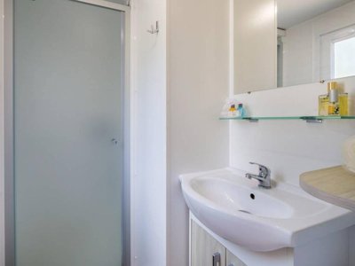 Cliquez pour découvrir toutes les photos de l'HÉBERGEMENT ! mobil-home - Saint Louis photo 6