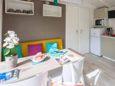 Cliquez pour découvrir toutes les photos de l'HÉBERGEMENT ! mobil-home - Saint Louis photo 2