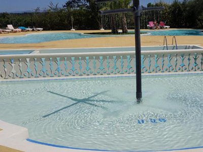 Cliquez pour découvrir toutes les photos de l'ÉTABLISSEMENT ! camping Flower Le Dolium photo 10