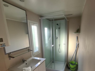 Cliquez pour découvrir toutes les photos de l'HÉBERGEMENT ! mobil-home - Flower Le Dolium photo 7