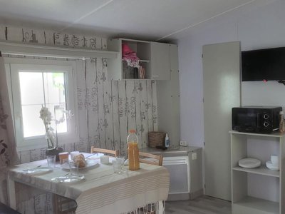 Cliquez pour découvrir toutes les photos de l'HÉBERGEMENT ! mobil-home - Flower Le Dolium photo 2
