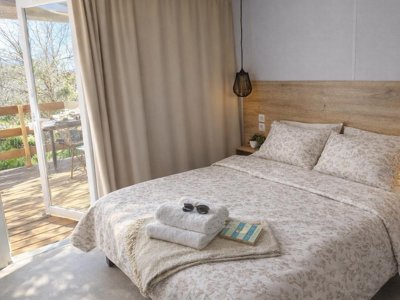 Cliquez pour découvrir toutes les photos de l'HÉBERGEMENT ! mobil-home - Flower Le Dolium photo 14