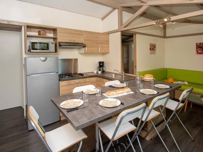 Cliquez pour découvrir toutes les photos de l'HÉBERGEMENT ! chalet - Le Champ Long photo 4
