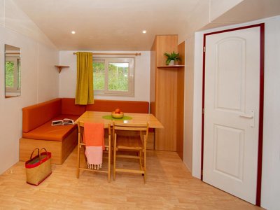 Cliquez pour découvrir toutes les photos de l'HÉBERGEMENT ! mobil-home - Le Champ Long photo 3