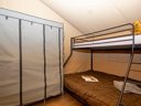 Cliquez pour découvrir toutes les photos de l'HÉBERGEMENT ! tente en toile et bois - camping Le Champ Long photo 3